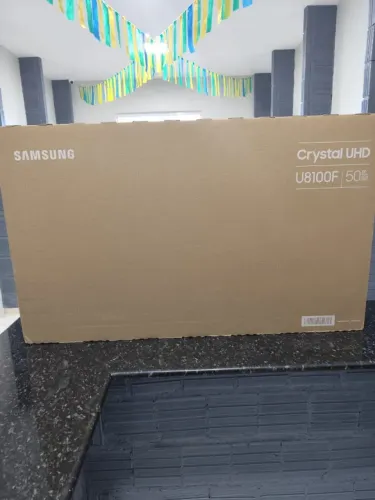 TV SMART SAMSUNG 50 POLEGADAS CRISTAL UHD LED IA COMPATIVEL COM ALEXA.