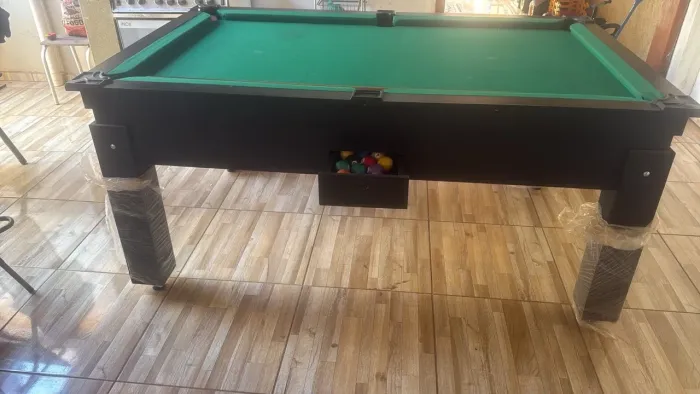 Vende-se Mesa de sinuca 