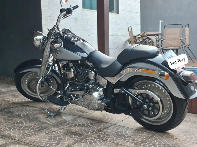 FAT BOY - KM BAIXO