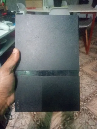 PS2 tá sem o botão Power não sem se funciona pq tbm tá sem fonte 