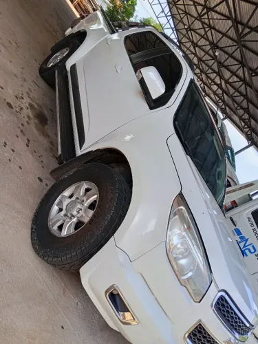 Chevrolet S10 Pick-up LT 2.4 F.power 4X2 CD 2013