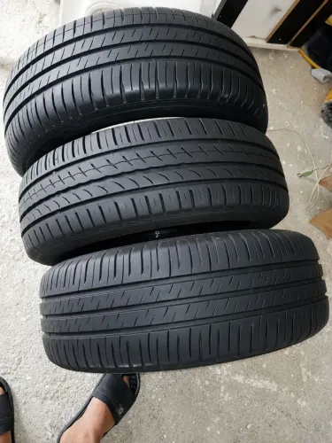 Pneus 195 60 15 e 185 55 15 r$ 150 cada