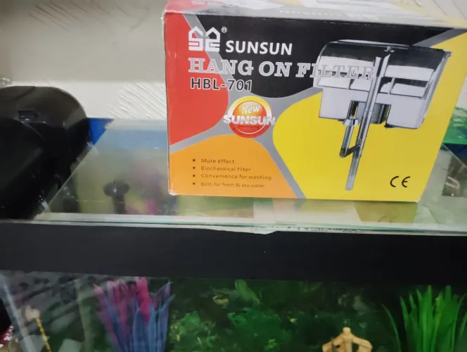 Aquário de vidro medindo 60x40x25 em ótimo estado!