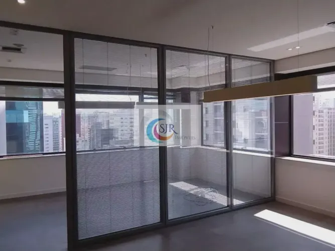 Sala/Conjunto para aluguel possui 98 metros quadrados em Itaim Bibi - São Paulo - SP