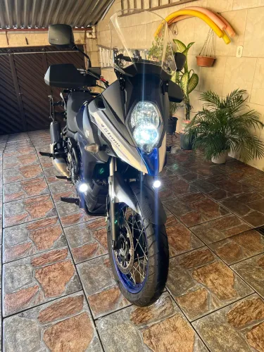 V Stron 650 Ano 2025