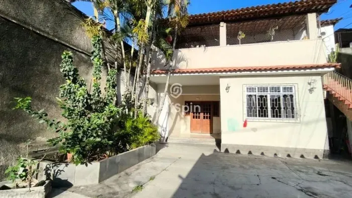 Casa com 2 quartos para alugar - Fonseca - Niterói/RJ