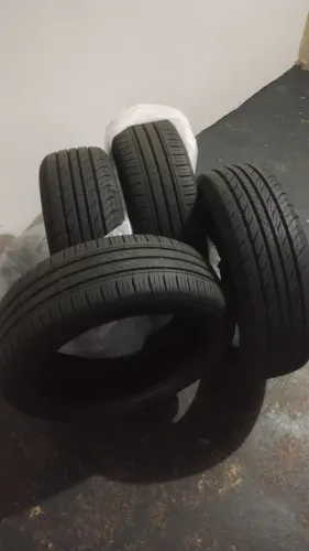 QUATRO PNEUS SEMINOVOS EM EXCELENTE ESTADO DE CONSERVAÇÃO - HONDA CITY - 185/55/R16