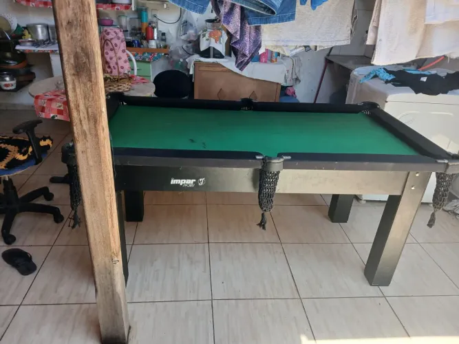 Vendo sinuca novinha