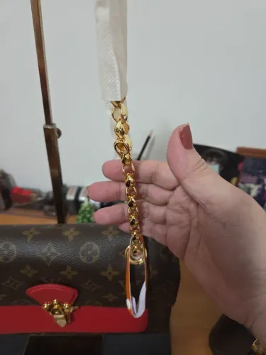 BOLSA VERMELHA