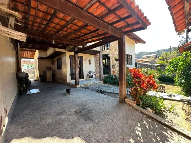 Vendo Casa em condomínio fechado