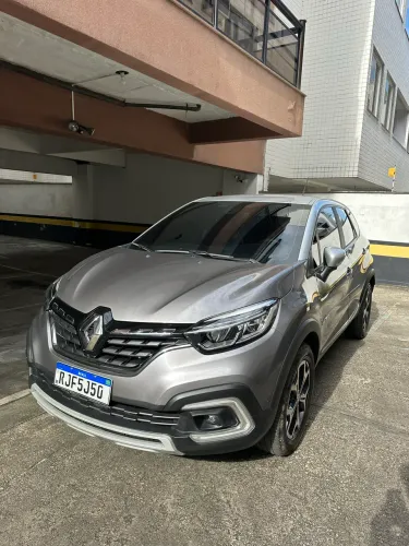 Renault Captur Iconic 1.3 TB 16V Flex 5P AUT 2022
