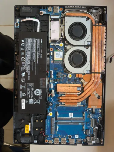 Acer Nitro V15 CARCAÇA