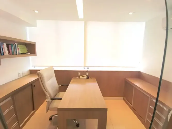 Sala Comercial Mobiliada no Atlanta Empresarial - Stiep - Salvador - Ba