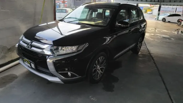 Mitsubishi Outlander 2.0 16V 160cv Aut. 2016
