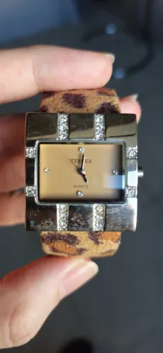 Relogio Quartz Terner,Pulseira de Onça