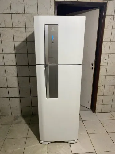 Geladeira Electrolux frost free
