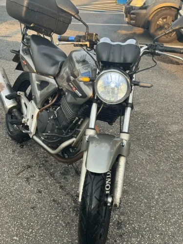 CBX Twister 2008