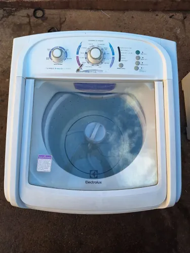 Máquina 15KG Electrolux.