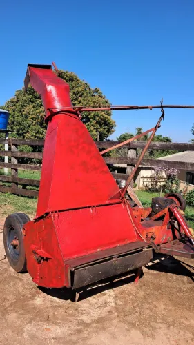 Vendo cata capim 