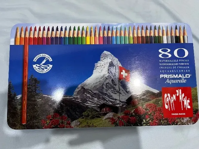 Estojo lápis de cor aquarelavel Caran D?Ache Prismalo 80 cores