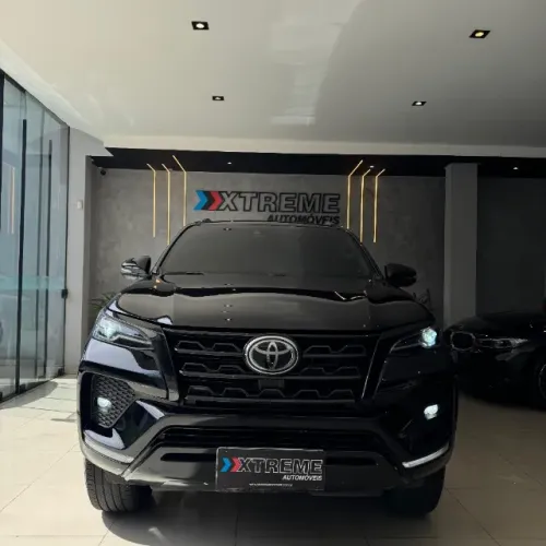Toyota Hilux SW4 SRX 4X4 2.8 TDI 16V Dies. Aut. 2021
