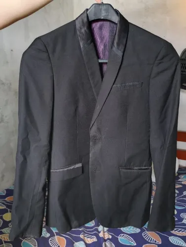 Vendo terno , TAM 46 preto