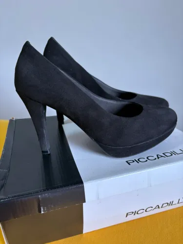 Sapato salto alto