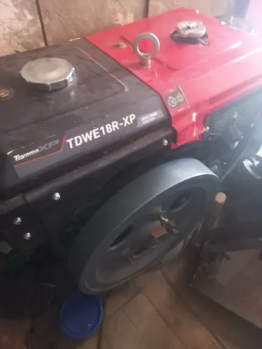 Motore toyama 4,0000,agrale m93 , 4,000 , bombas e mangueira