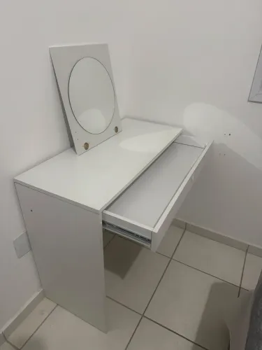 Penteadeira + espelho