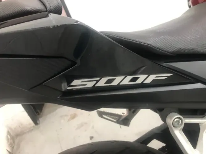 CB 500 F - LINDA MOTO
