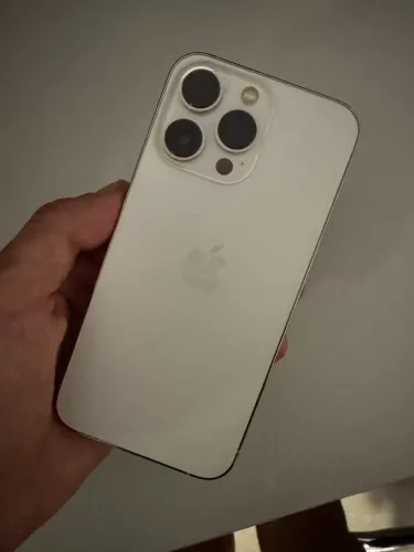 iPhone 13 Pro 256GB branco