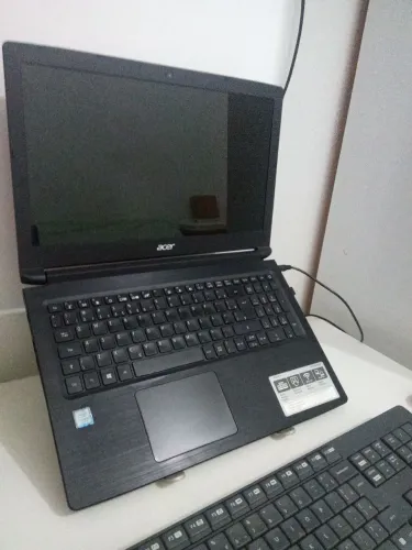 Notebook Acer Aspire 3 - Core i5 ( turbinado com SSD)