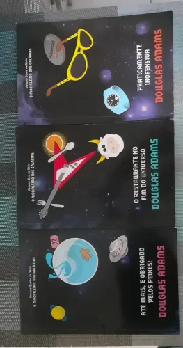 Livros semi novos