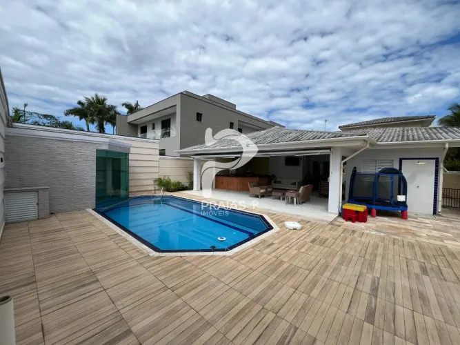 Casa em Condomínio Fechado, 4 Dormitórios, Jardim Acapulco, Guarujá