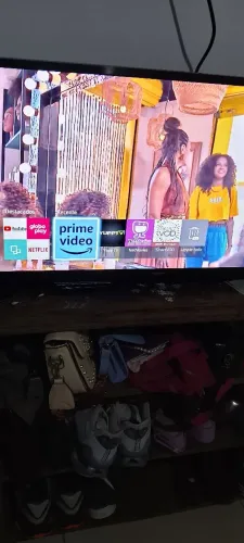 Vendo uma TV smat Samsung 32 polegadas