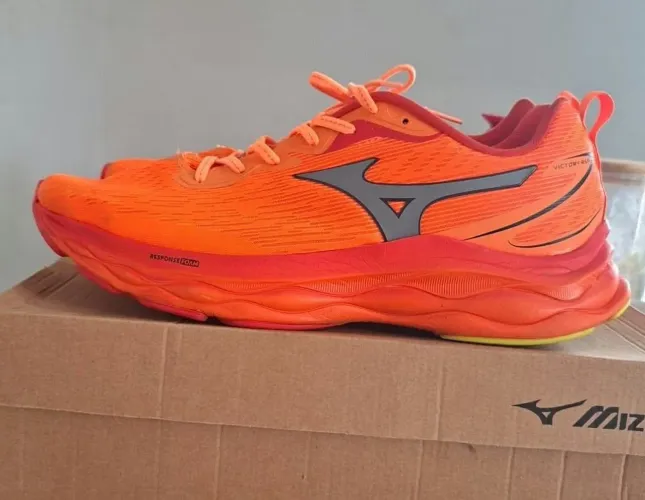 Tenis mizuno victory