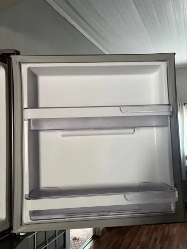 Geladeira semi nova