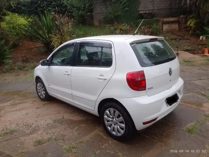 Volkswagen Fox 1.0 MI Total Flex 8V 5P 2014