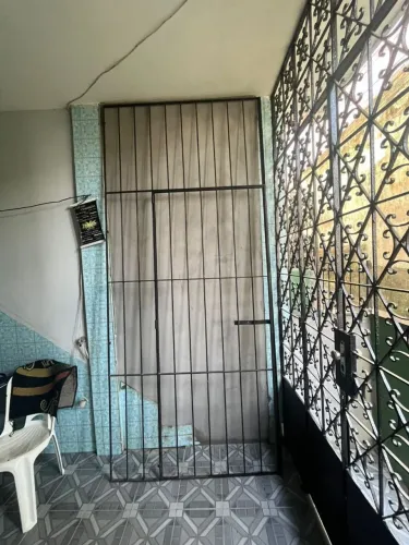 Portão de ferro