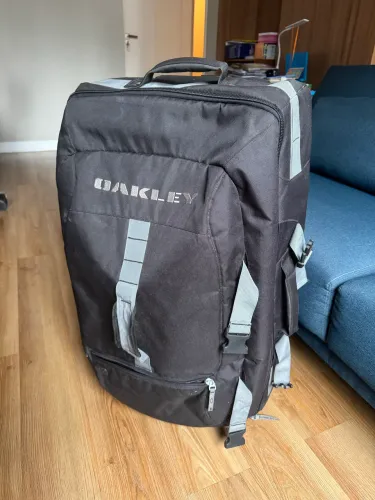 Mala de viagem Grande Oakley