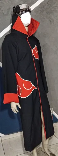 COSPLAY SOBRETUDO AKATSUKI ADULTO COM BANDANA (NARUTO)