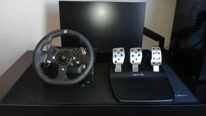 Volante Logiteh G920 - SEM CÂMBIO