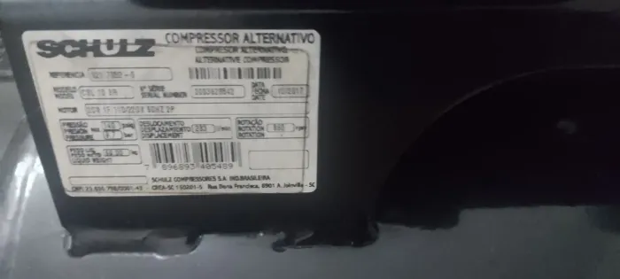 Compressor semi-novo só 3.000