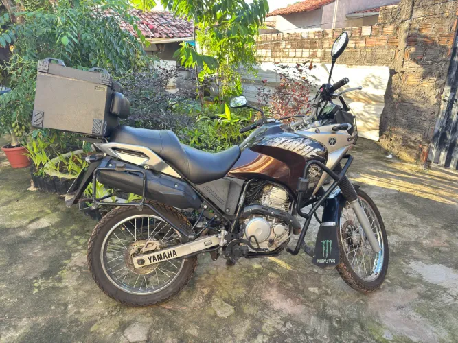 Yamaha XTZ 250 Ténéré 2016 | Apenas 28 mil Km | Documentação em dia