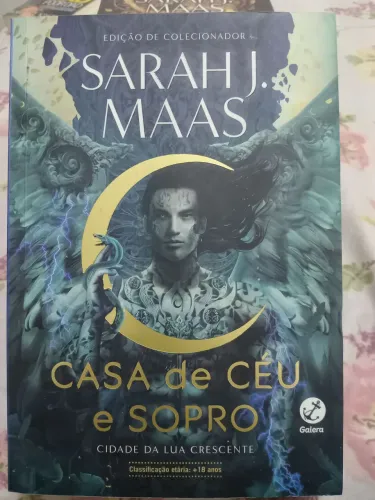 Casa de Céu e Sopro / Sarah J. Maas /Cidade da Lua Crescente - Livro Seminovo