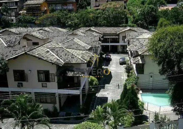 Casa à venda no bairro Baldeador - Niterói/RJ