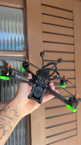 FPV Evoque v3 + 2 baterias 6s