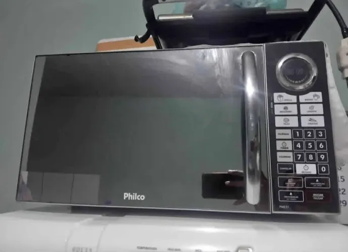 Microondas philco espelhado