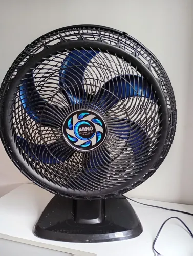 Ventilador Arno Xtreme Breezer 6 pás