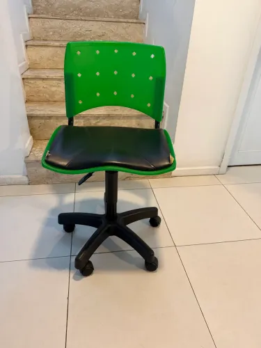 Cadeira de estudo de Rodinha